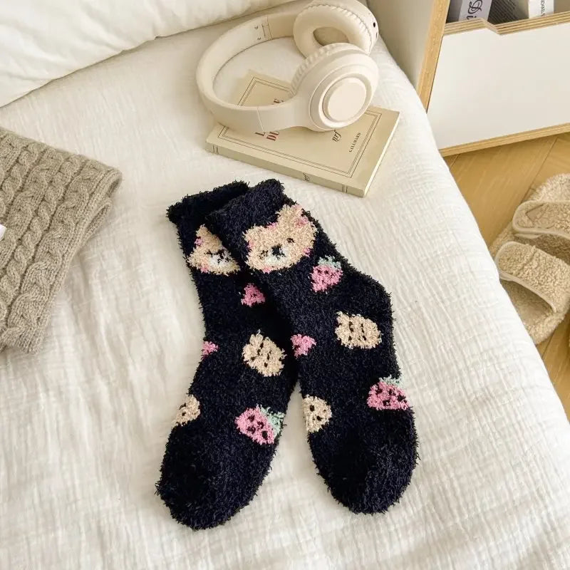 New Fashion Coral Fleece Women Socks Warm Home Floor Socks Strawberry Bear Socks Mid Tube Sleep Socks Plush Socks Added Fleece
