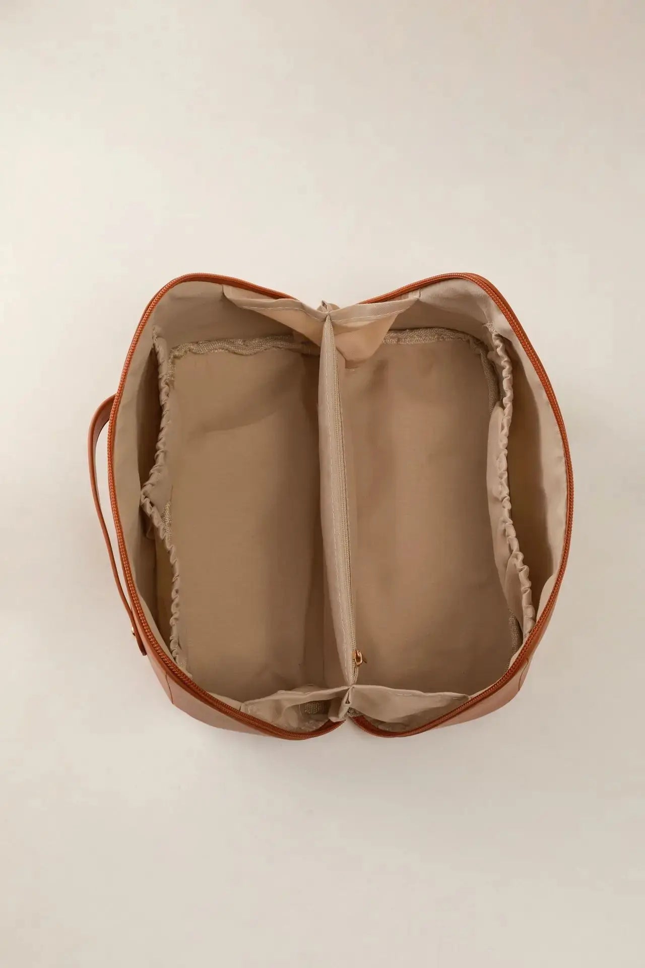 Cosmetics Storage Kit Large Capacity Travel Toiletry Bag Makeup Bag Ins Advanced Sense Portable Cosmetic Storage Bag