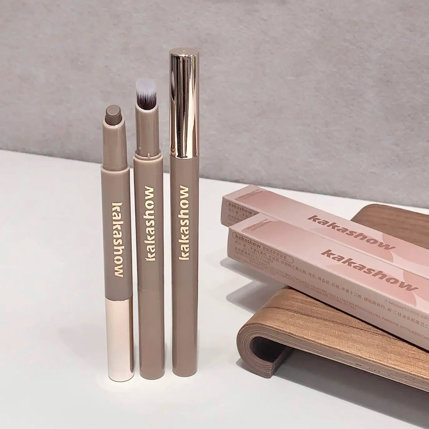 Kakashow Nose Shadow Contour Pen with Sumdge Brush Smooth Cream Texture Natural 3D Facial Contour Stick