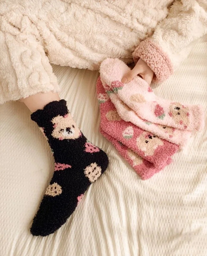 New Fashion Coral Fleece Women Socks Warm Home Floor Socks Strawberry Bear Socks Mid Tube Sleep Socks Plush Socks Added Fleece
