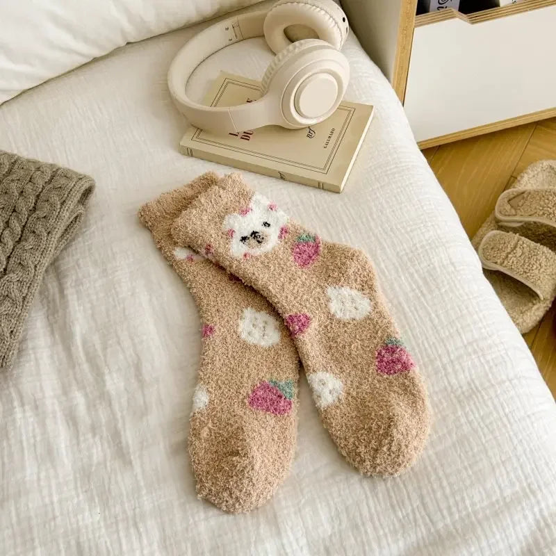 New Fashion Coral Fleece Women Socks Warm Home Floor Socks Strawberry Bear Socks Mid Tube Sleep Socks Plush Socks Added Fleece